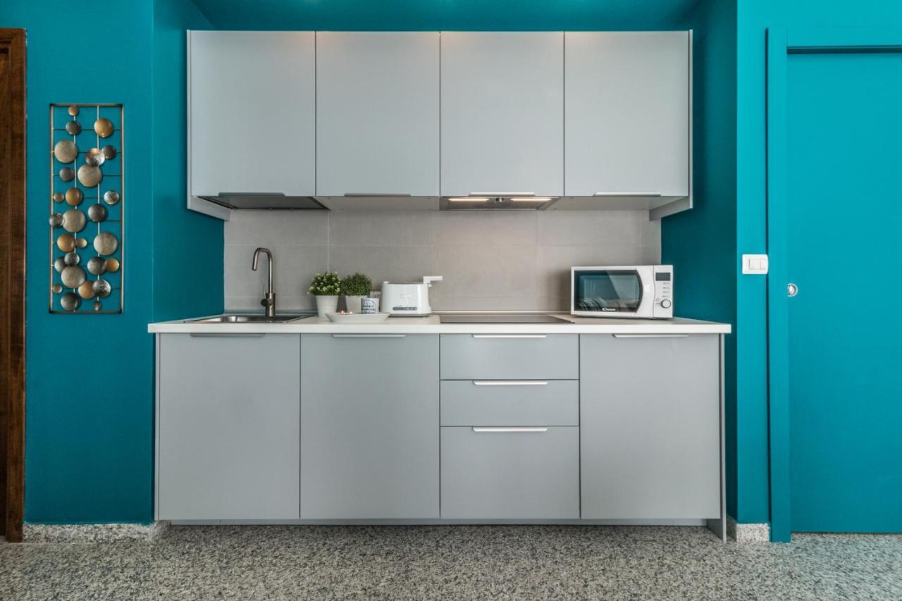 Boutique Apartments Collection-L'Attimo Fuggente Сассарі Екстер'єр фото