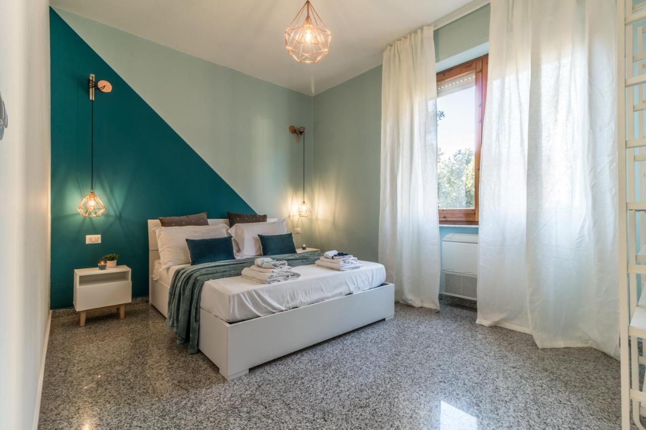 Boutique Apartments Collection-L'Attimo Fuggente Сассарі Екстер'єр фото
