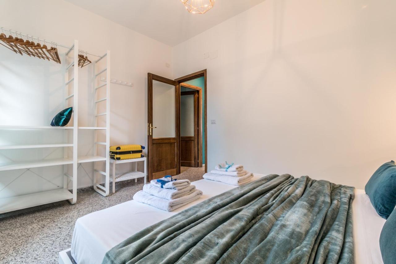 Boutique Apartments Collection-L'Attimo Fuggente Сассарі Екстер'єр фото