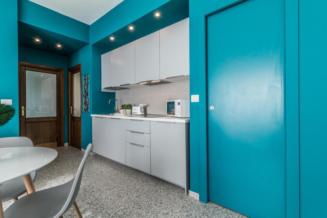 Boutique Apartments Collection-L'Attimo Fuggente Сассарі Екстер'єр фото