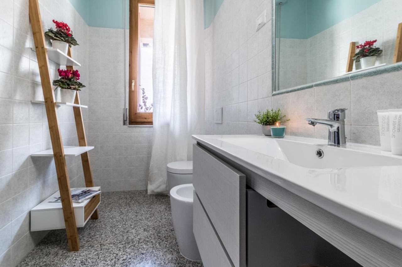 Boutique Apartments Collection-L'Attimo Fuggente Сассарі Екстер'єр фото